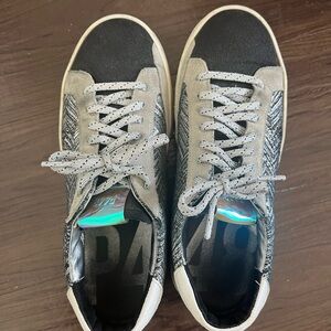 P448 Sneakers
